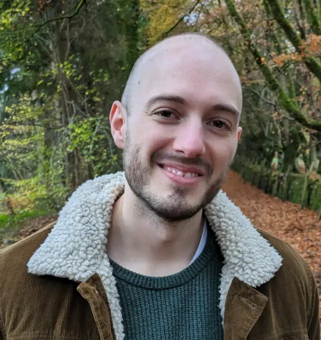 Alex, Growth & Community Generalist